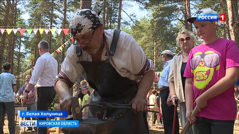 В Белой Холунице состоялся фестиваль железа