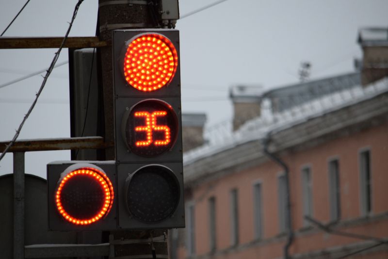 В Кирове на трех улицах планируют выделить полосы для общественного транспорта