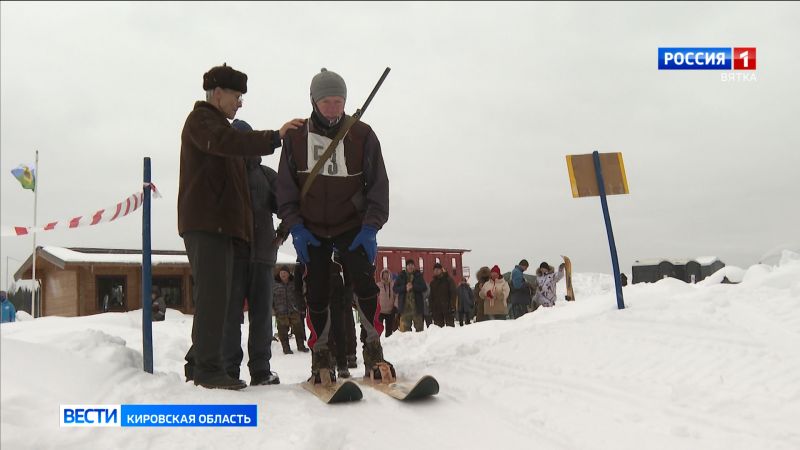 Кировские охотники завершили зимний сезон соревнованиями по биатлону