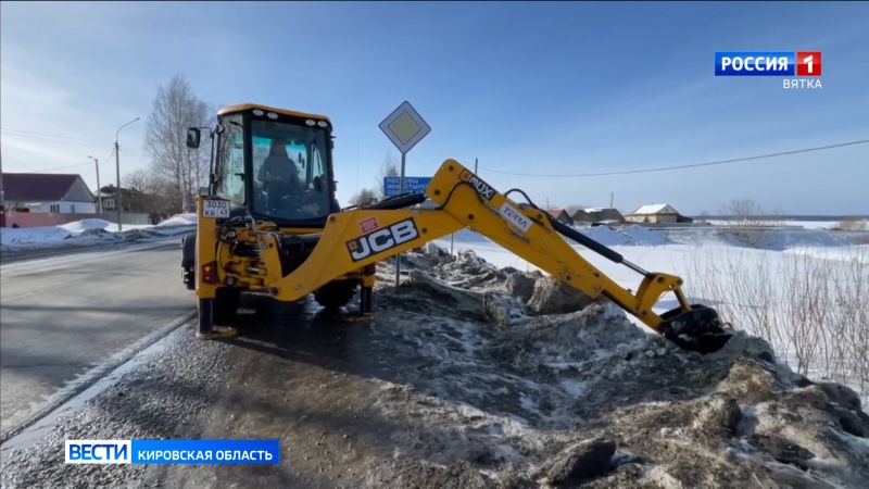 В Кирове проводят противопаводковые мероприятия