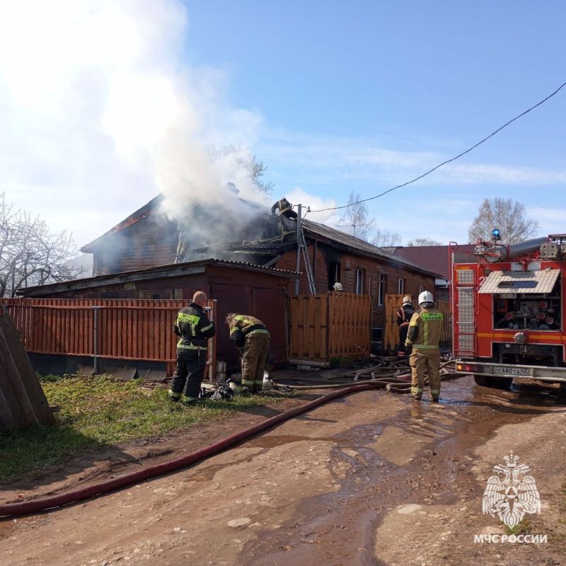 В Кирове на пожаре погибли пожилые супруги