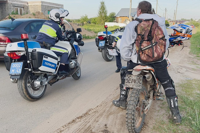 В Кирове обнаружили несколько мотоциклистов-бесправников