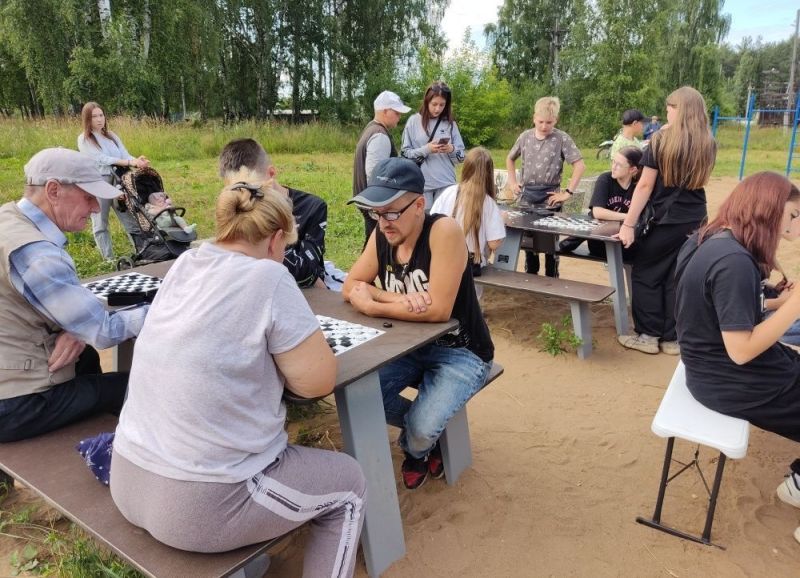 В Бахте состоялся шашечно-шахматный турнир «Движение на опережение»