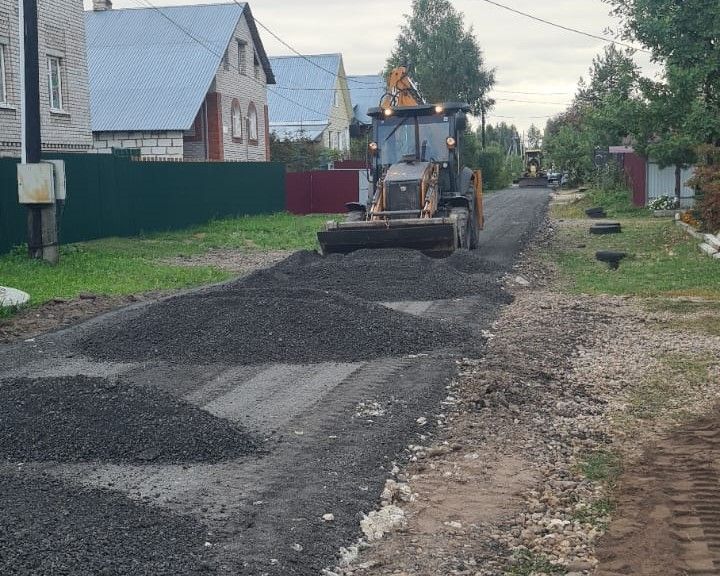 Благодаря местным жителям улицу Вятский посад привели в порядок