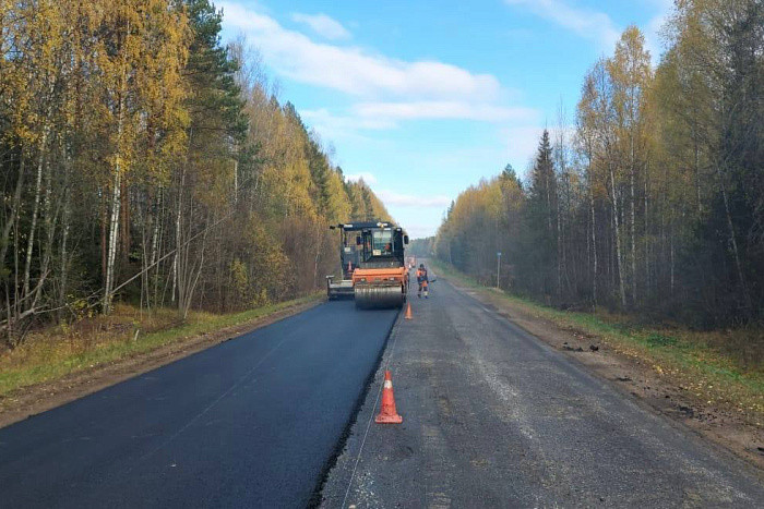 В Кировской области продолжается ремонт дороги Белая Холуница - Кирс