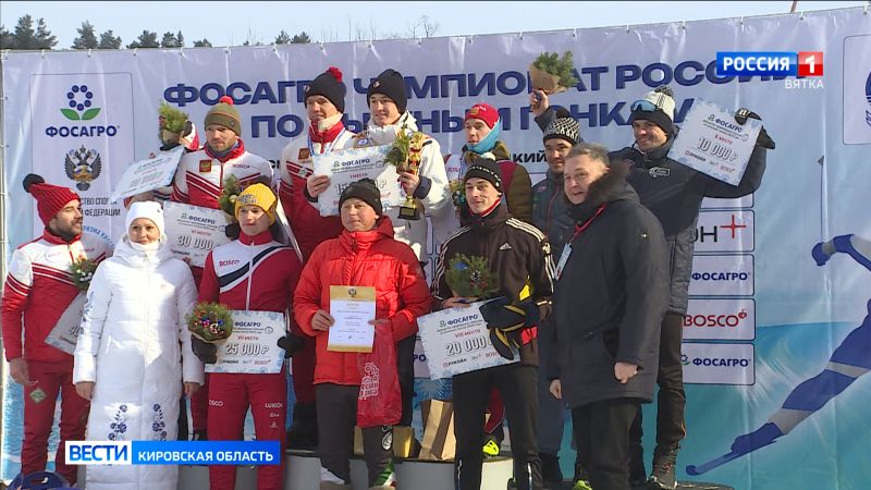 В Кирово-Чепецке мужчины разыграли медали в 50-километровом масс-старте в рамках чемпионата России по лыжным гонкам