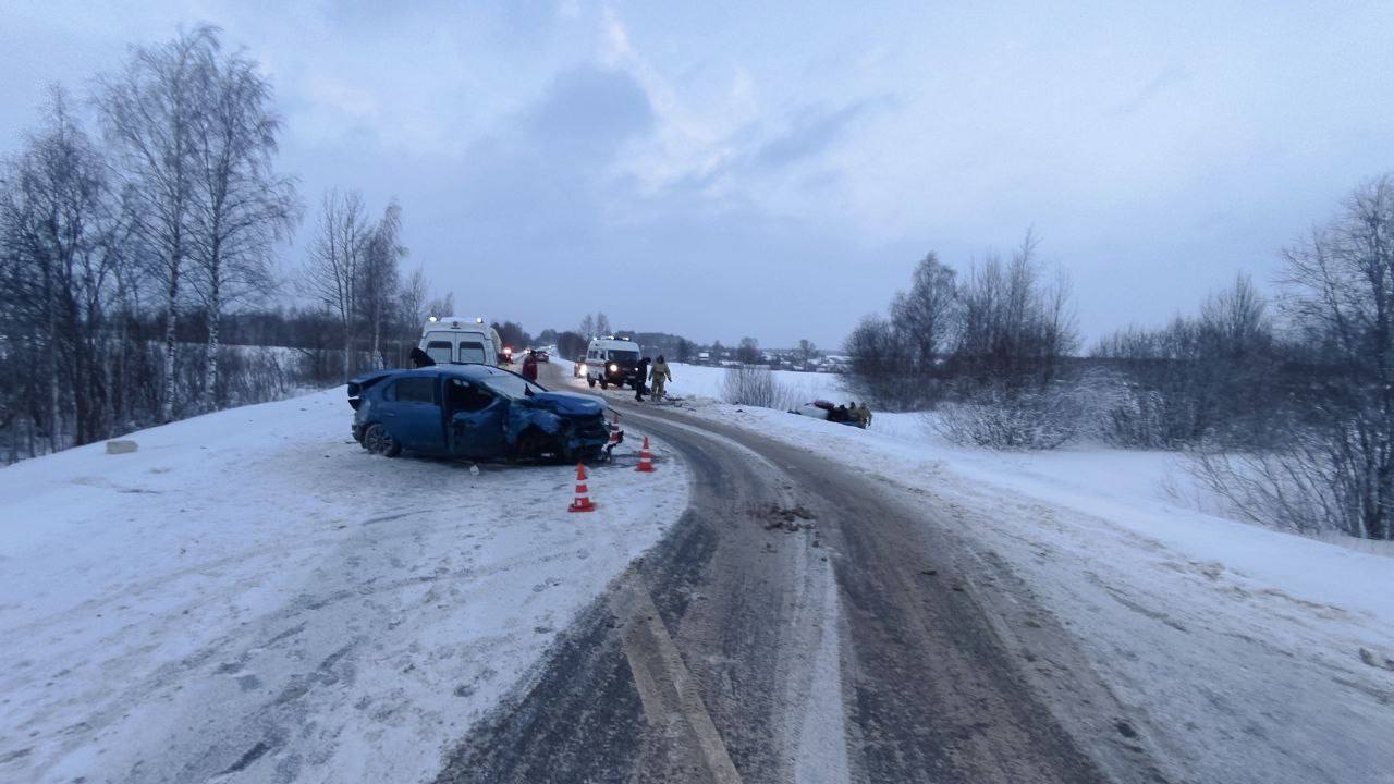 В результате ДТП в Кировской области пострадали пять человек