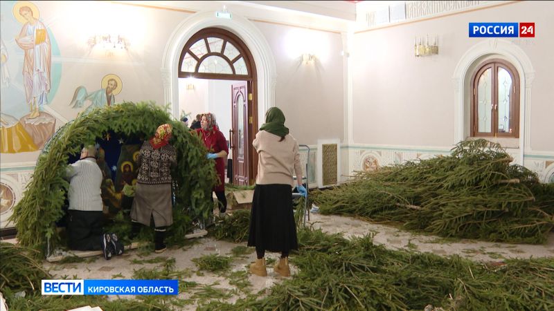 В территориях храмов устанавливают рождественские вертепы